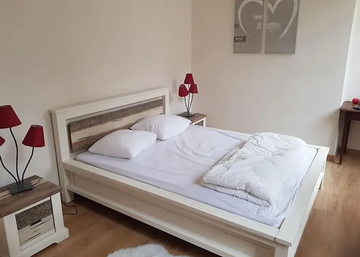 Le Petit Conte - Maison Calme En Centre Holiday home Sees